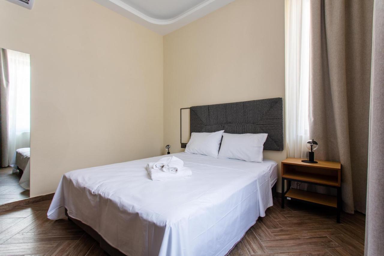 Leone Suites Thessaloniki Exterior foto