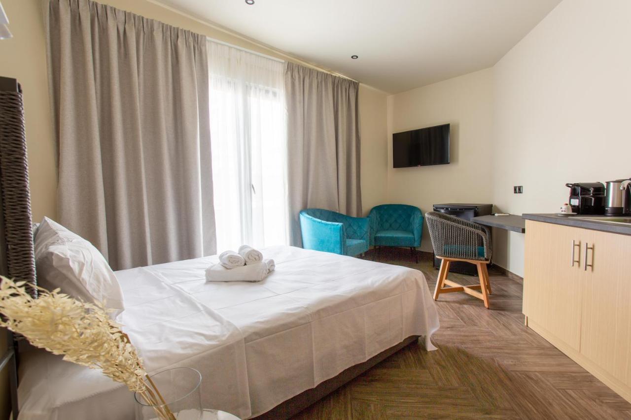 Leone Suites Thessaloniki Exterior foto